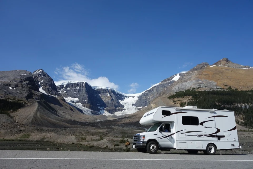 VAN TRAVELING